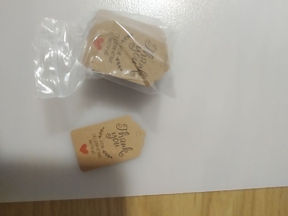 Etiquetas presentes decoração