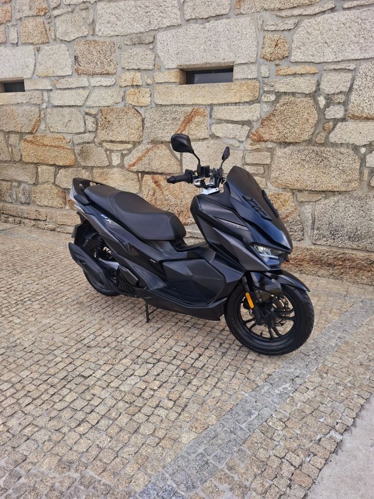 Sym jet x 125 de 2022 com apenas 25.000km