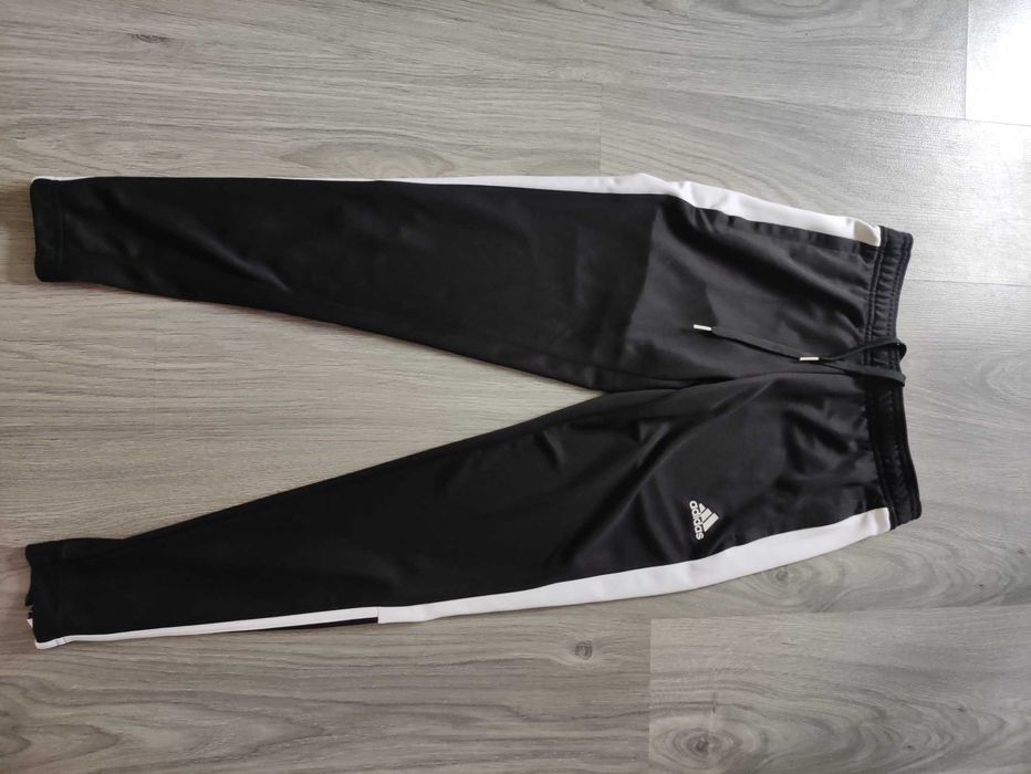 Чоловічі штани adidas