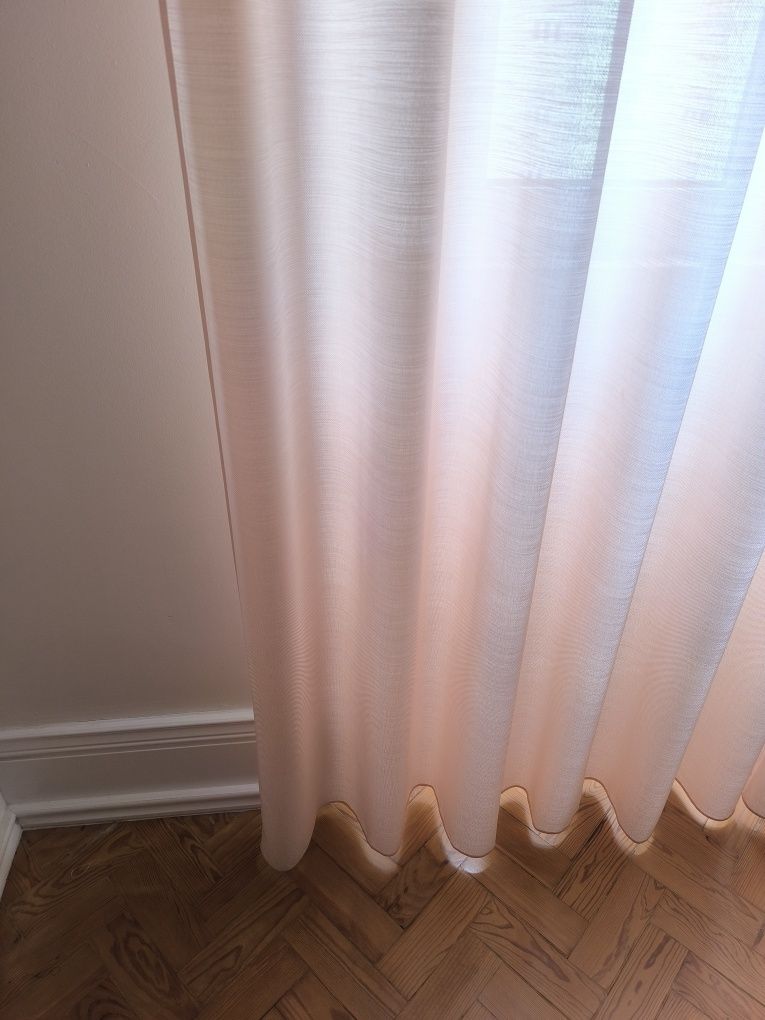 Calha e cortinado salmão