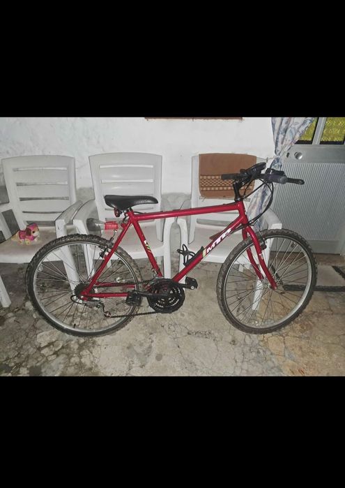 Bicicleta roda 26 para despachar está em ótimo estado