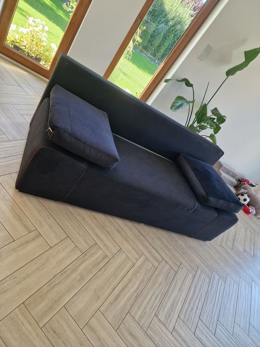 Kanapa rozkładana z funkcją spania +2duże poduchy