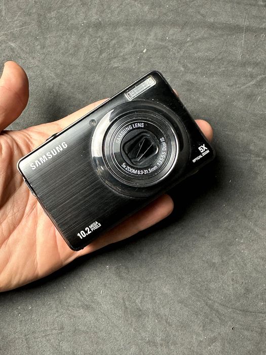 Цифровий фотоапарат Samsung PL-60