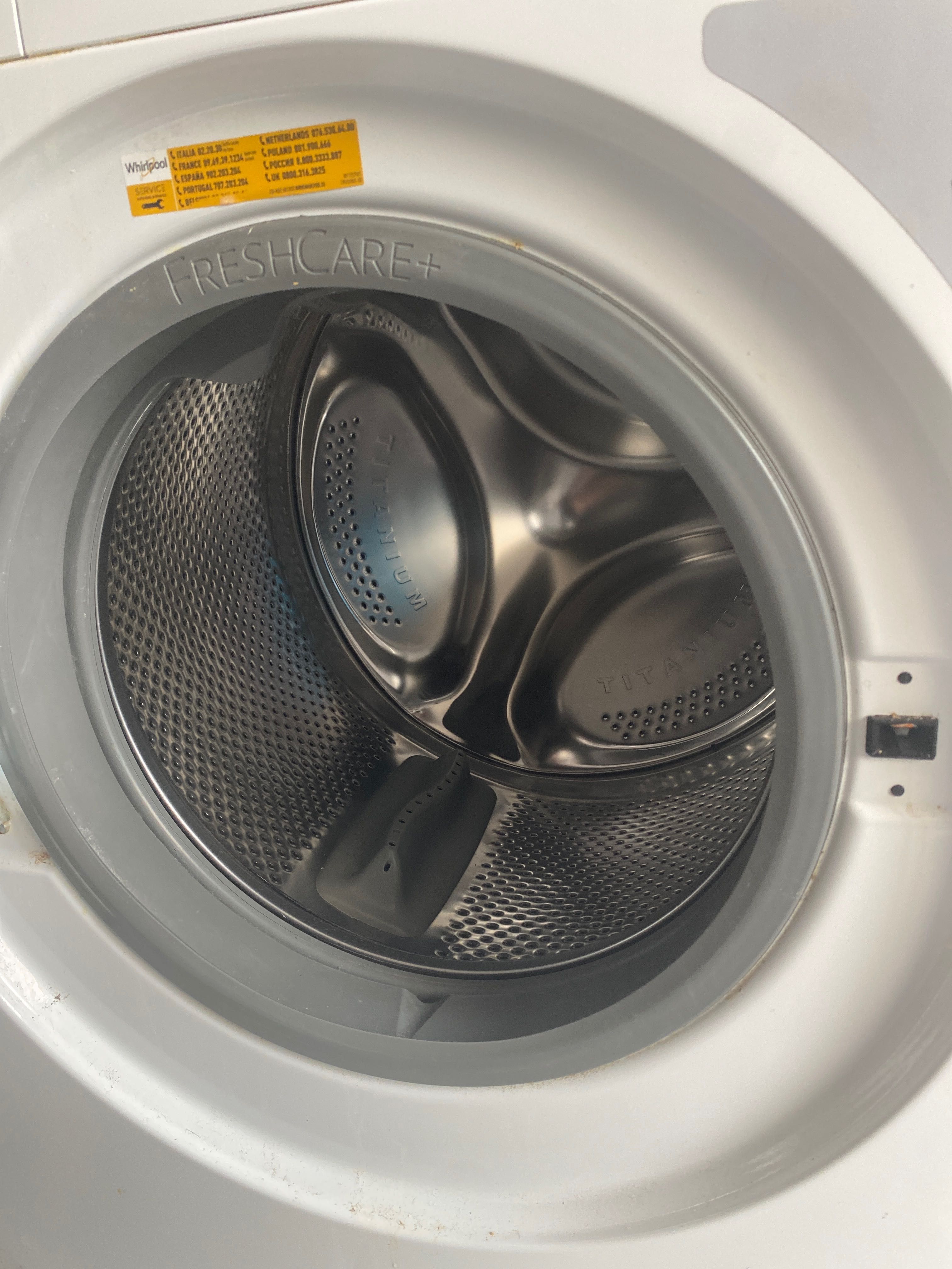 Vendo Máquina de Lavar roupas Whirlpool 10Kg