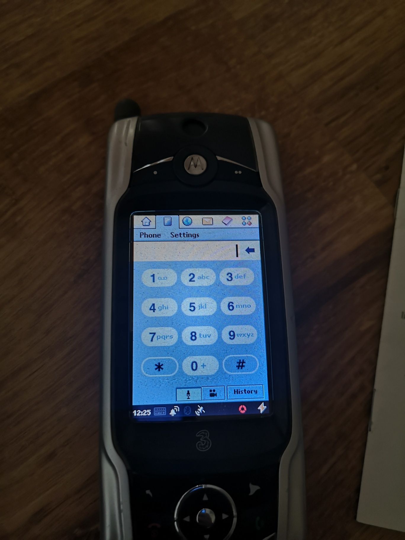 Telefon Motorola A925