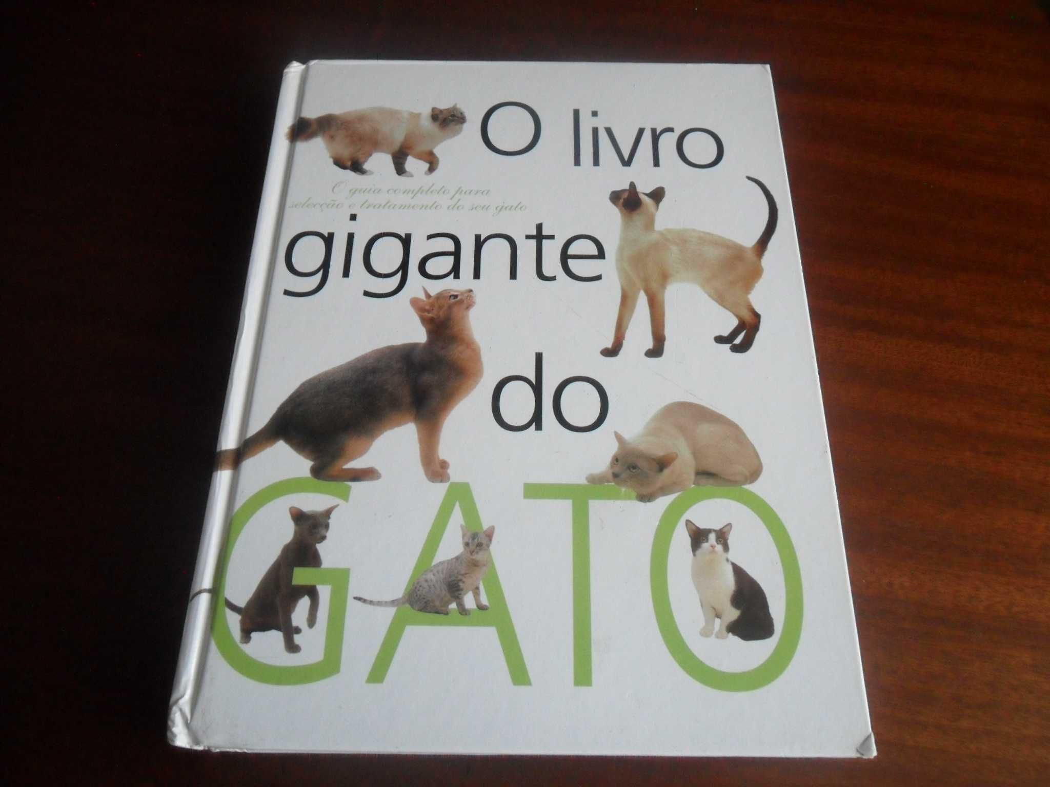 "O Livro Gigante do Gato" de Vários - 1ª Edição de 2002