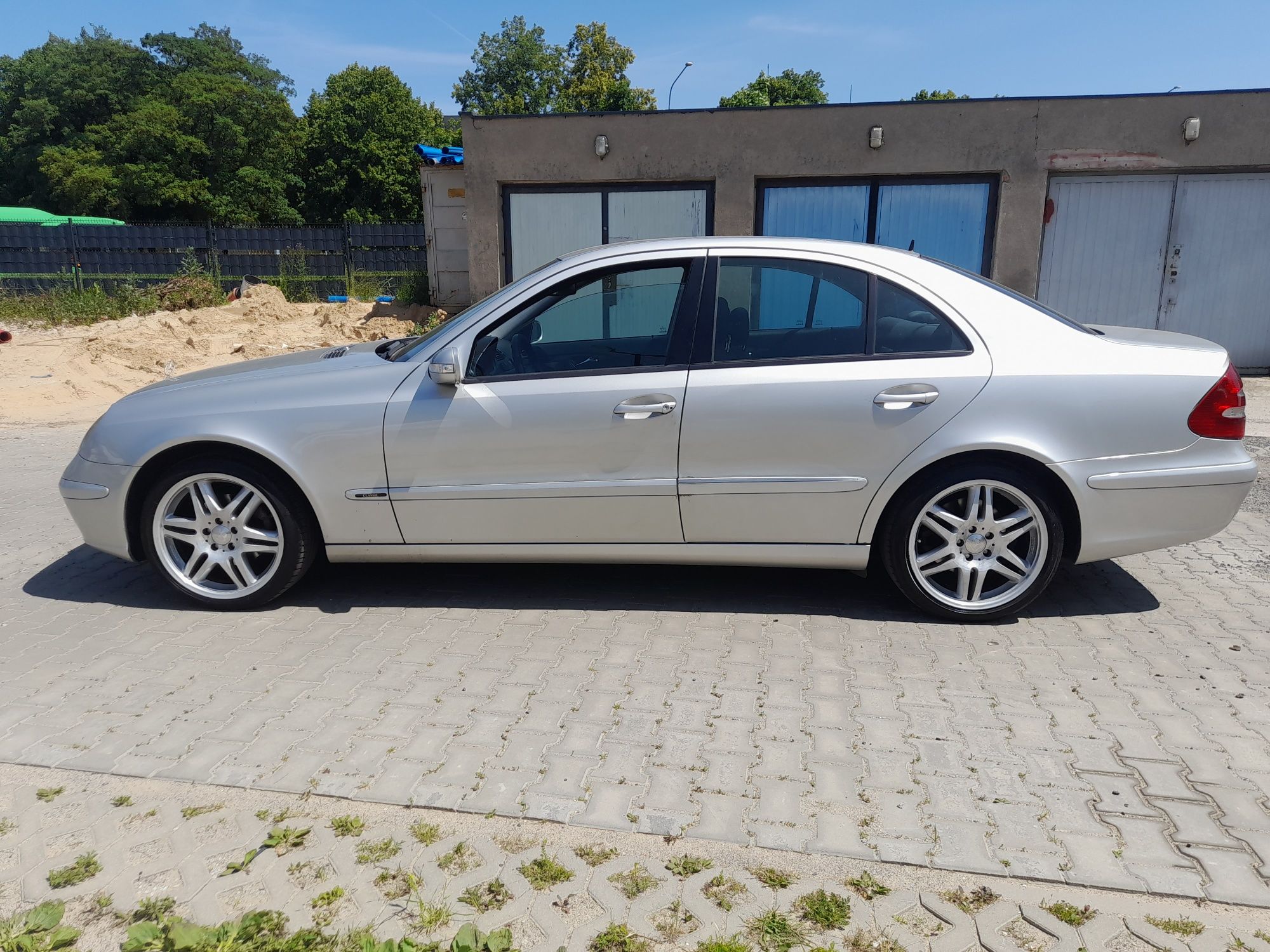 Śliczny w BDB Stanie, Automat, Alu BRABUS, Nowe wtryski