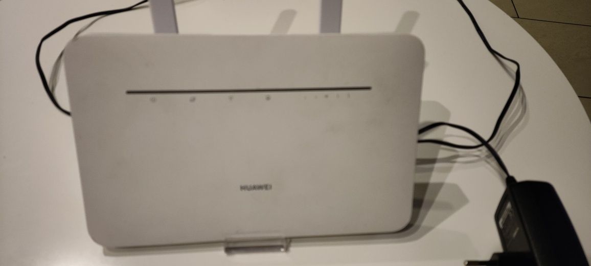 Sprzedam router Huawei  B535-232