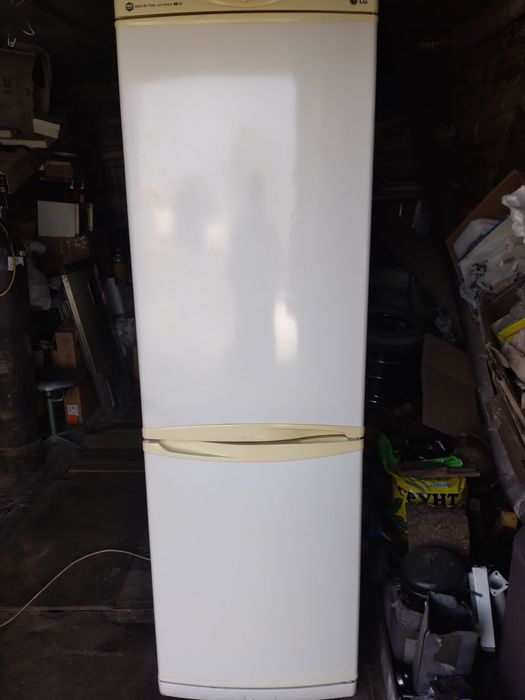 Продам холодильник LG No Frost