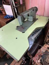 Швейна машина промислова