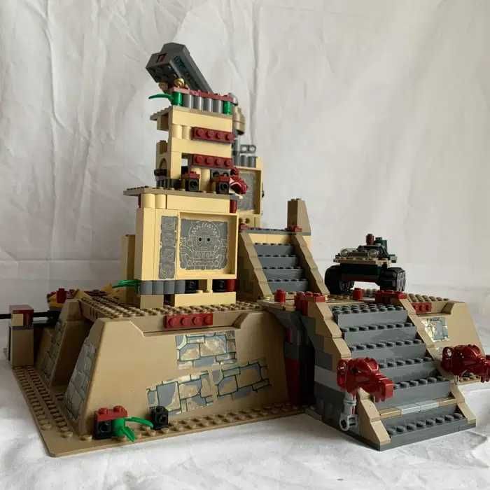 Lego Indiana Jones 7627 Temple of Crystal Skull | Świątynia Czaszki