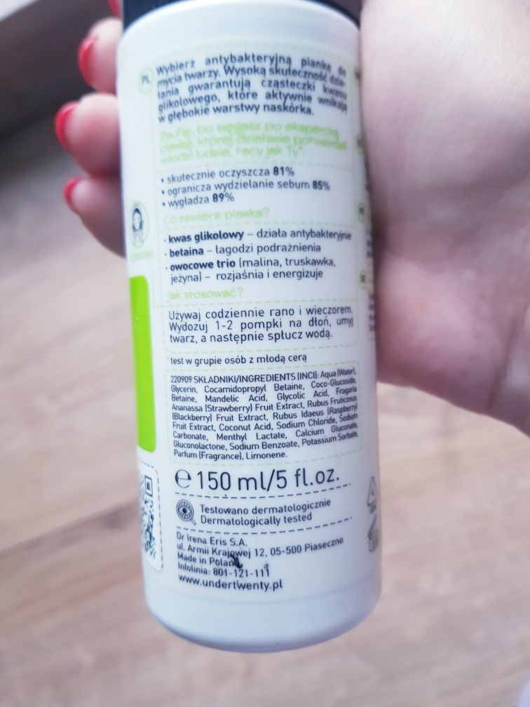 Nowa pianka oczyszczająca do mycia twarzy Under Twenty 150ml