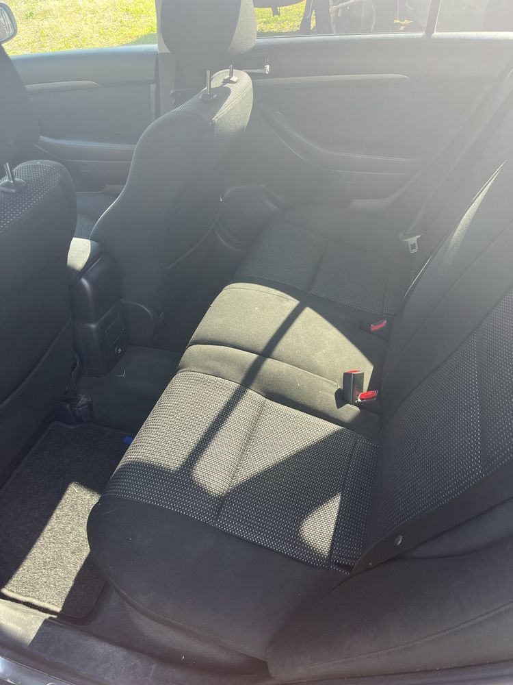 Toyota Avensis авто для ЗСУ