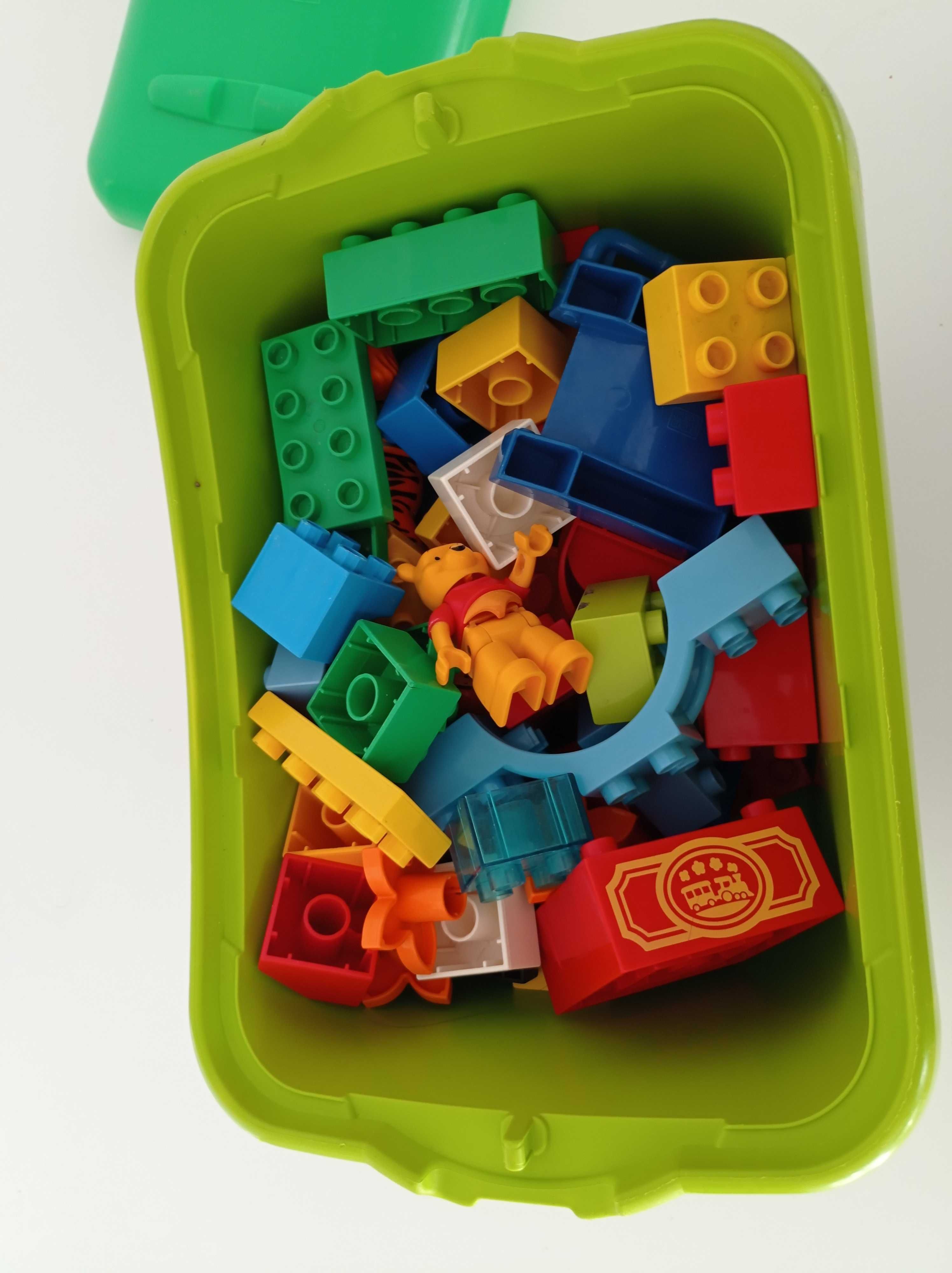 Pudełko klocków LEGO DUPLO mix plus figurki zwierzątek
