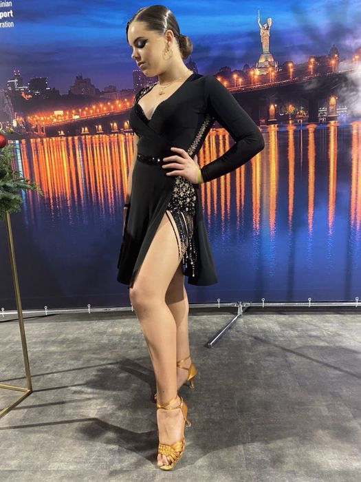 Плаття для бальних танців