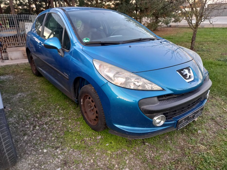 Peugeot 207 1.4 z Niemiec uszkodzony silnik lub na części