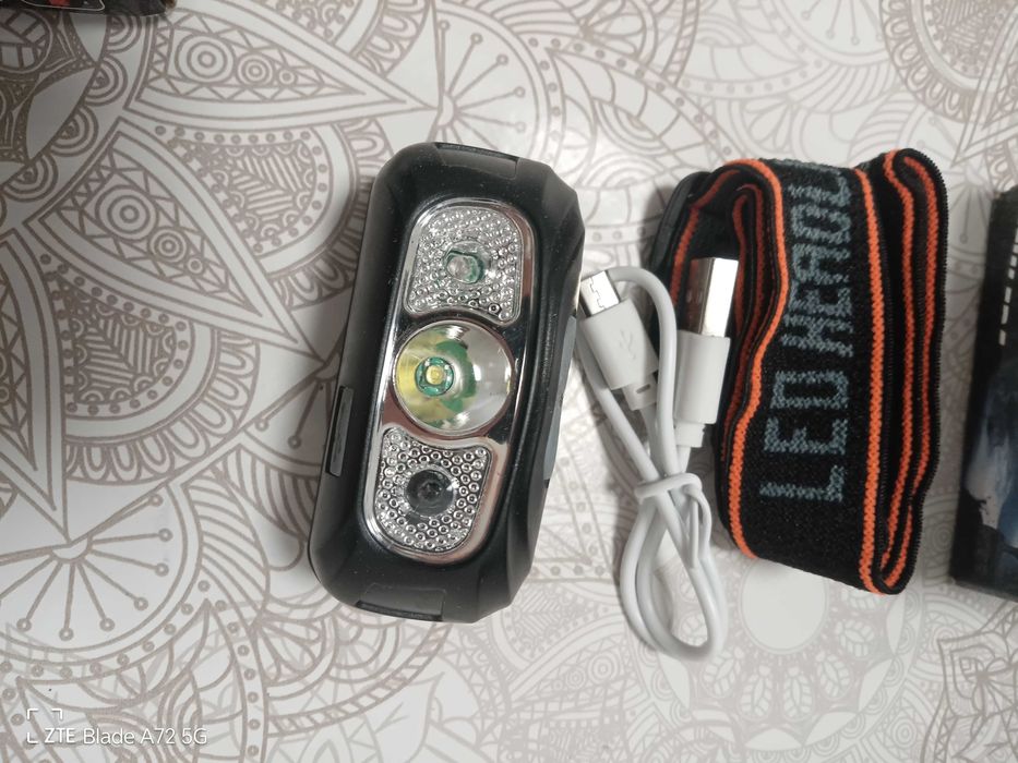 lanterna led de cabeça novas