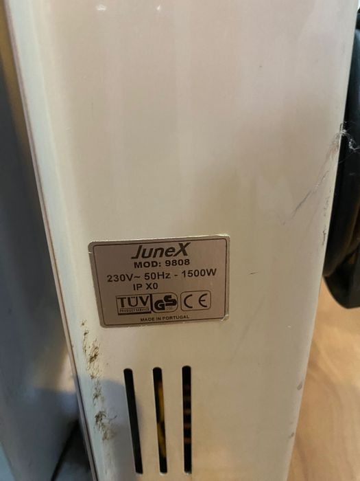 Aquecedor elétrico a óleo grande em ótimo estado!