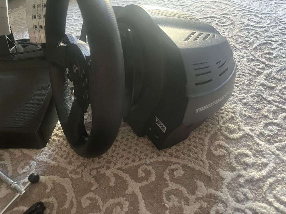 Кермо thrustmaster t 300 та педалі T3PA