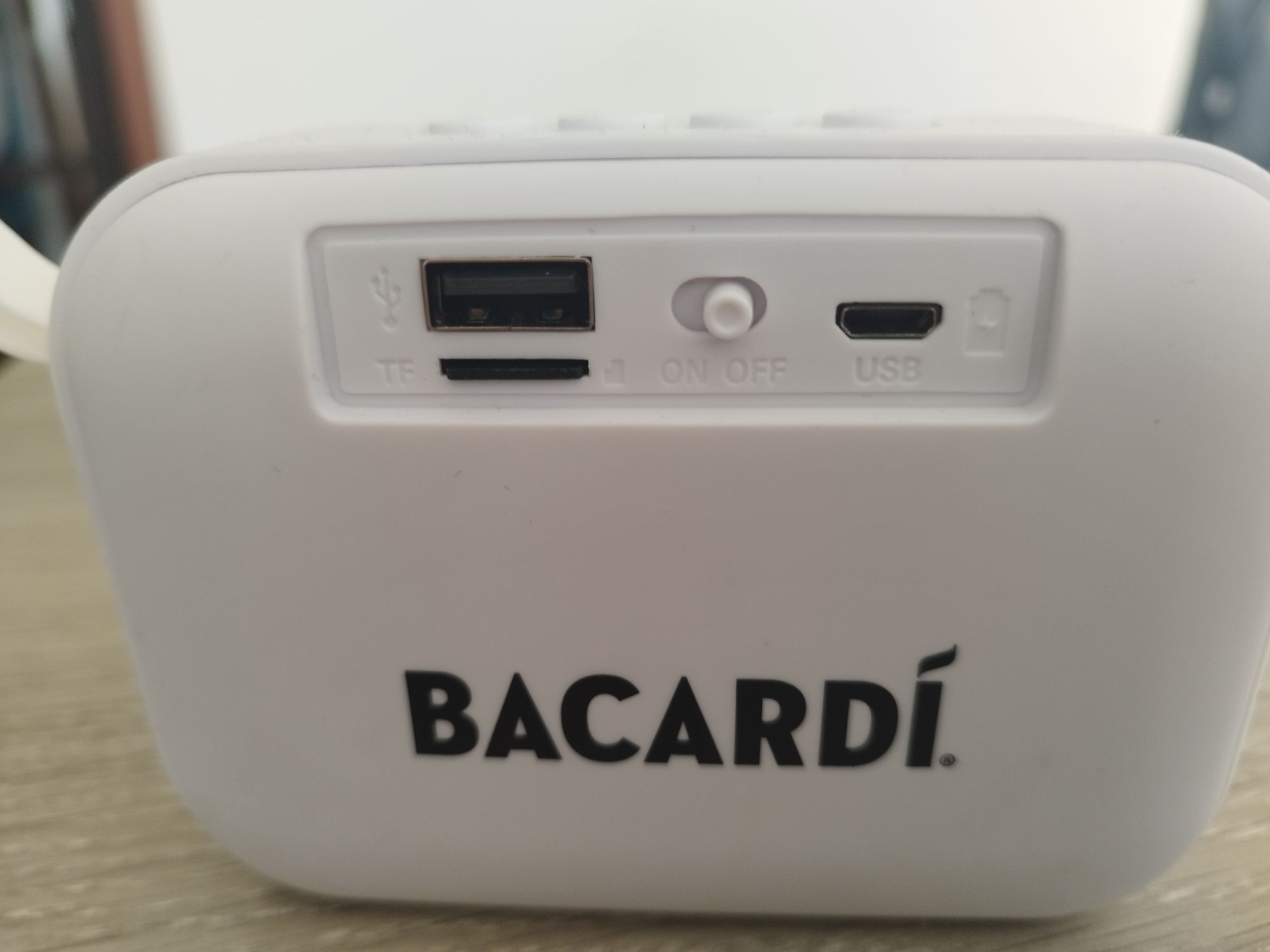 Głośnik Bacardi nowy