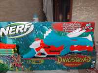 Nerf динозавр бластер