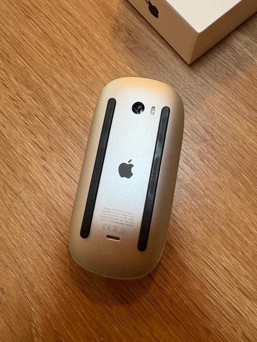 Apple Magic Mouse - Nunca usado