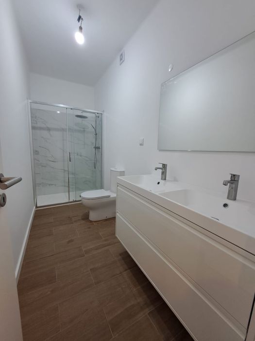Apartamento T2 totalmente remodelado, Rio de Mouro