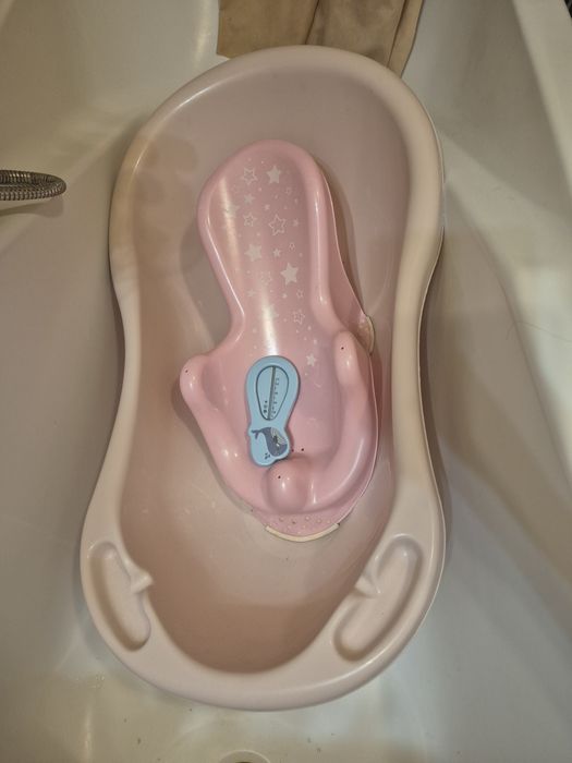 Wanienka z leżaczkiem i termometr