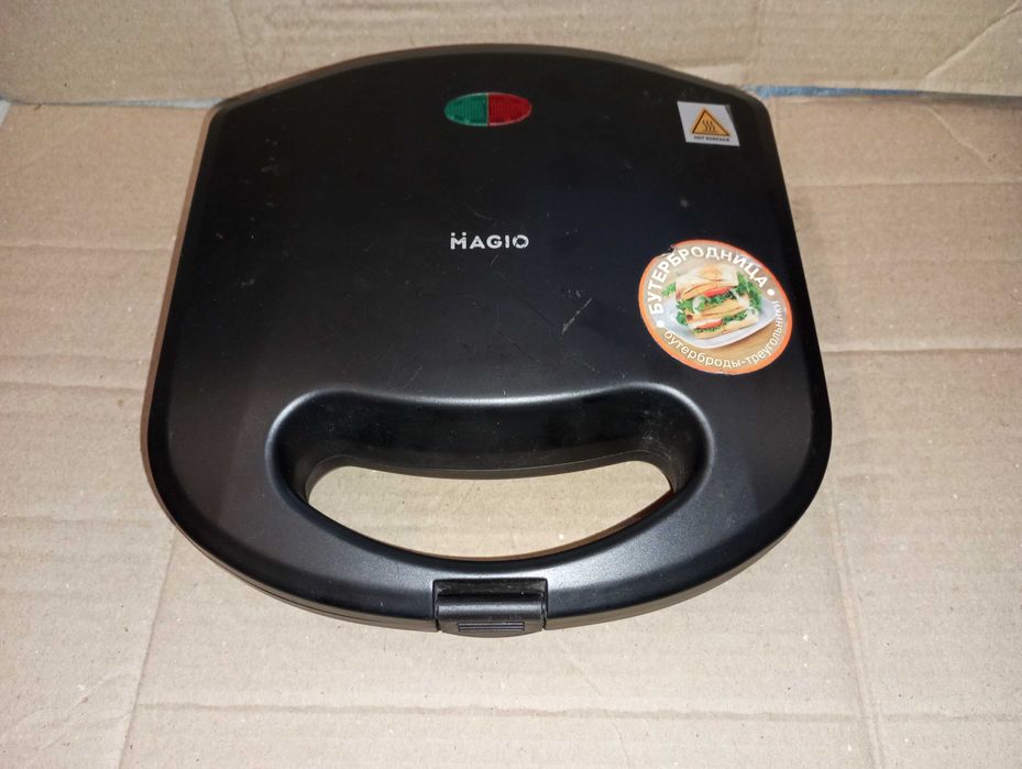 Бутербродница сендвичница MAGIO MG-360N бутерброды - треугольники