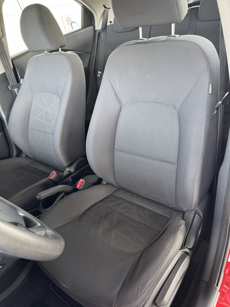 Kia Rio 1.4 Dream Team Edition