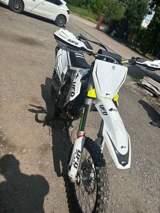 Sprzedam cross husqvarna FC 350