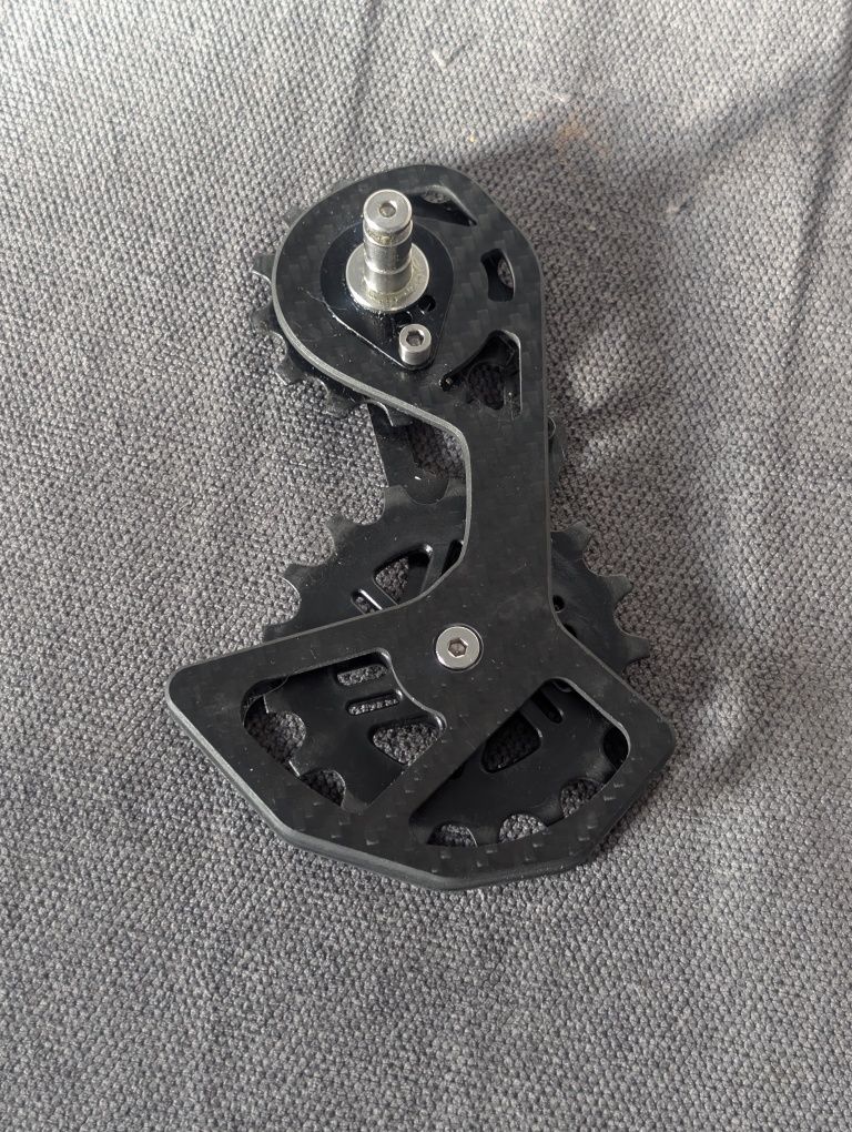 Karbonowy wózek OS przerzutki Shimano 105 R7000