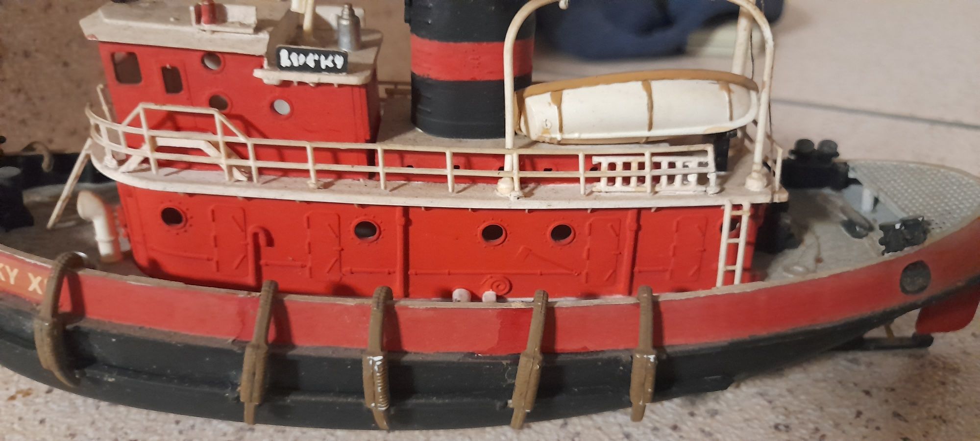 Barco kit montado
