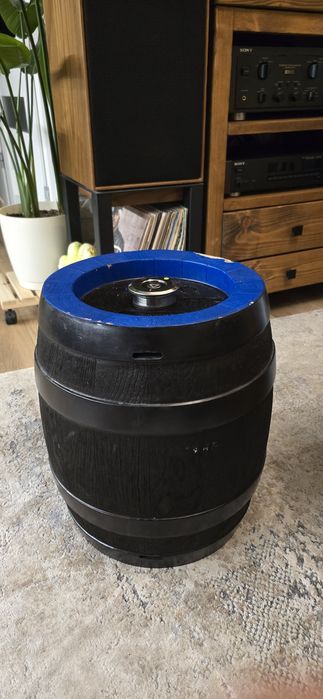 Sprzedam krzesła prawdziwe beczki po piwie z browaru Hofbräuhaus Münch