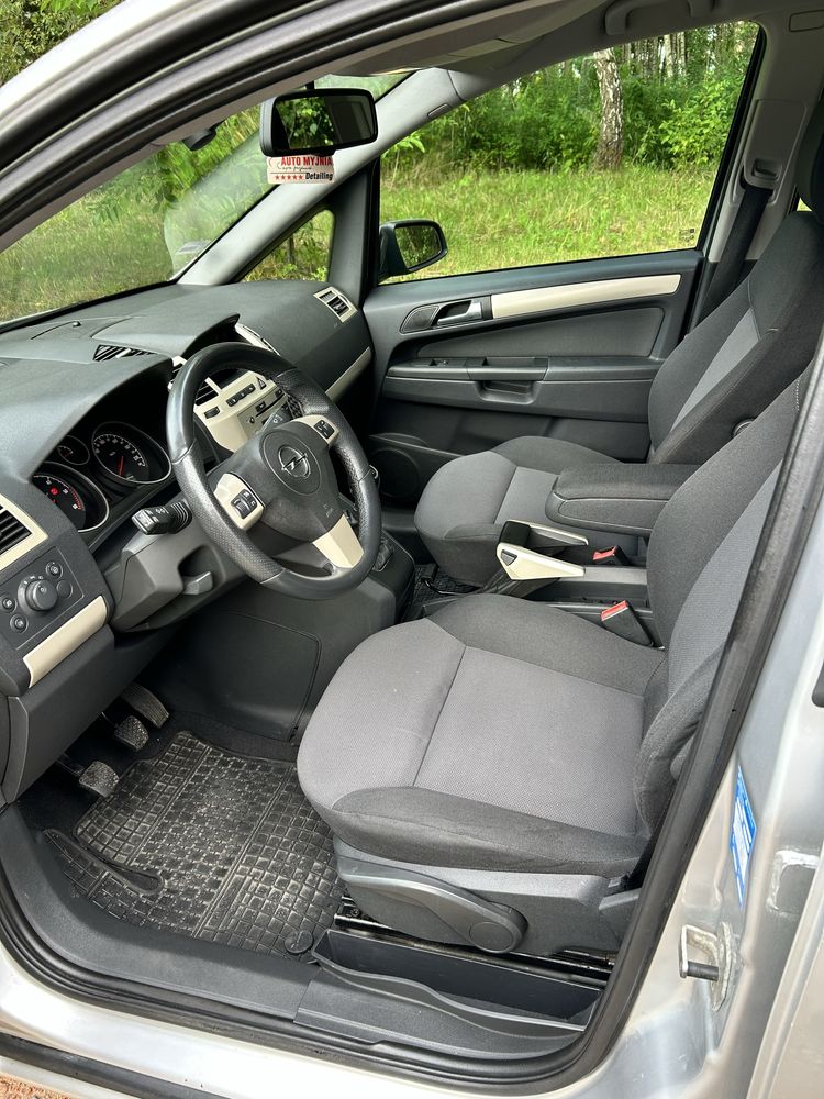 Opel Zafira 1.9 CDTI • 2008 • 150 KM • Manual