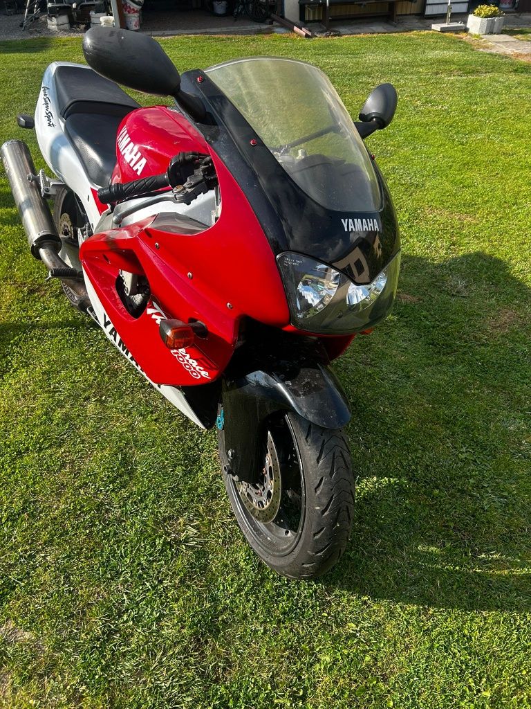 Yamaha Thunderace