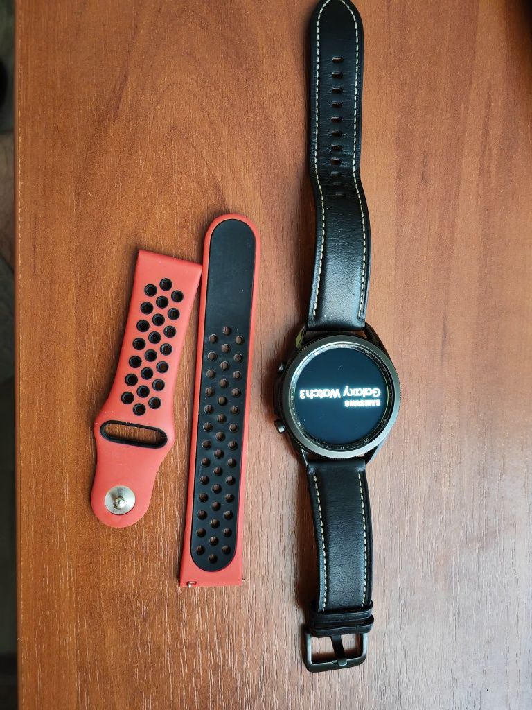 Продам смарт часы Samsung Galaxy Watch 3