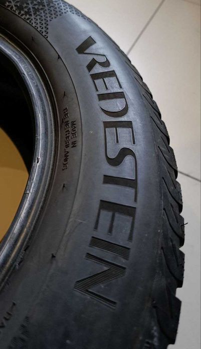 Пара шин б/у 205/60R16 92H Vredestein Snowtrac 5