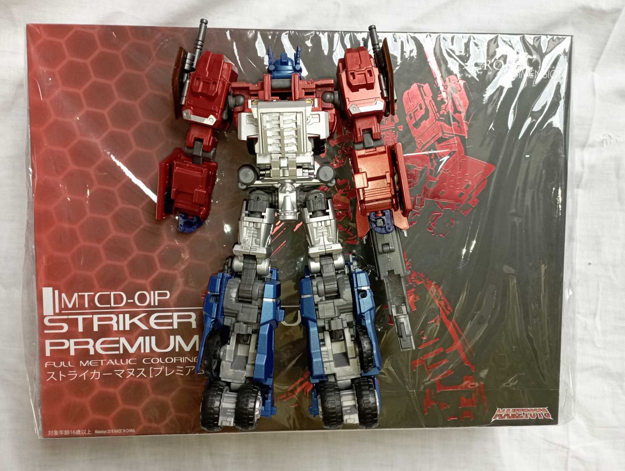 Maketoys MTCD-01P Striker Manus Premium - Transformers