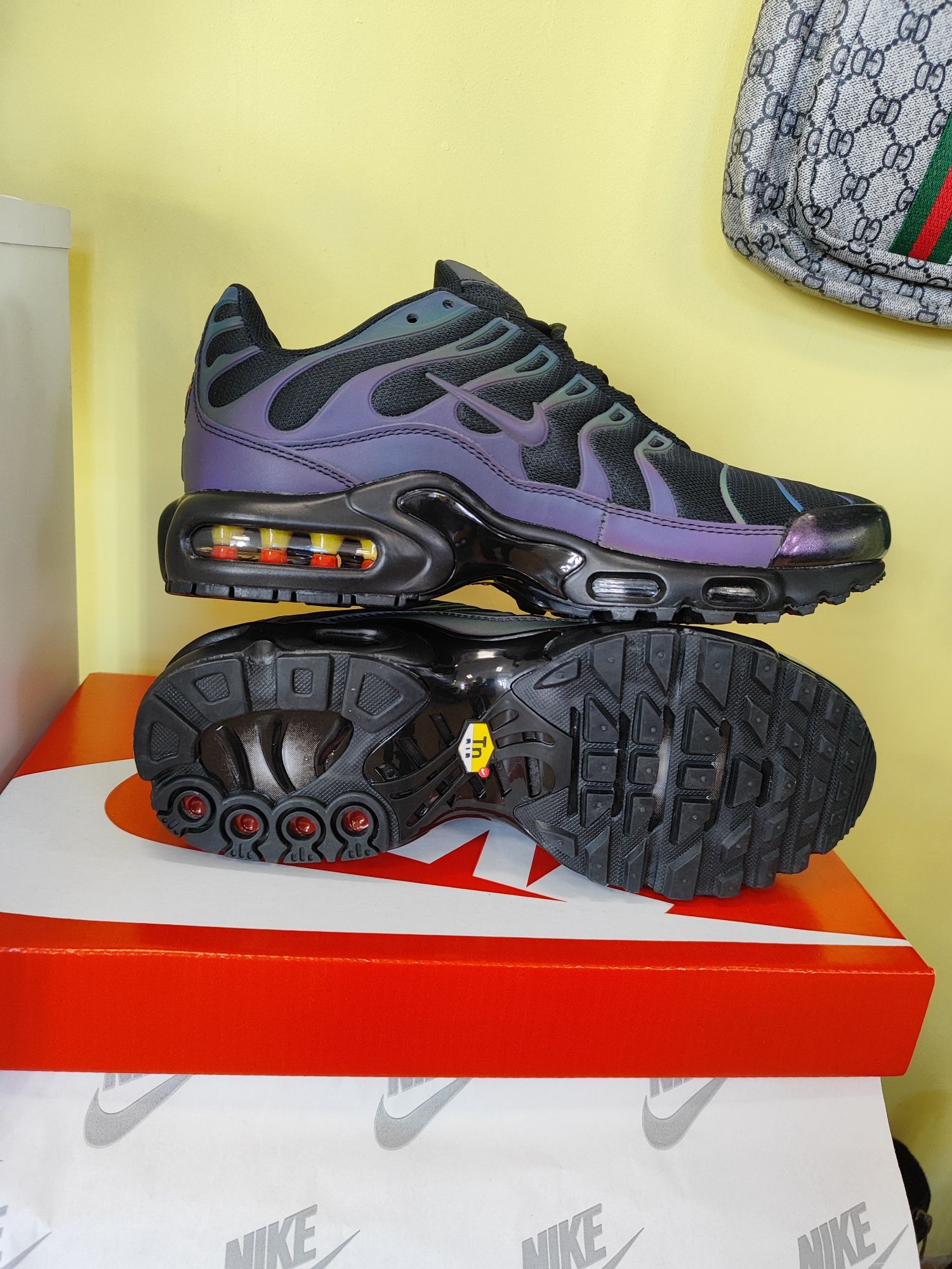 Кроссовки nike air max plus