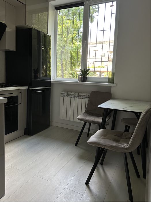 Квартира подобово 1100 грн. Центр міста. Маяковського. Проспект