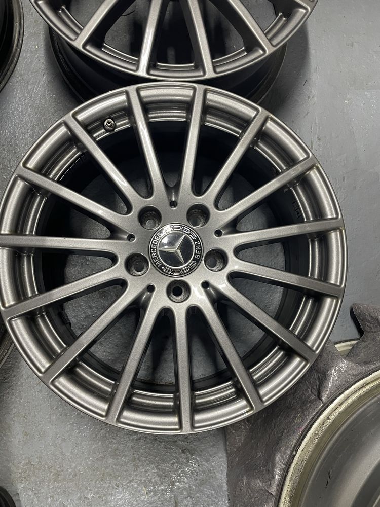 4x Felga aluminiowa Mercedes-Benz OE a242 7.0" x 17" 5x112