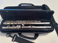 Flauta transversal Yamaha