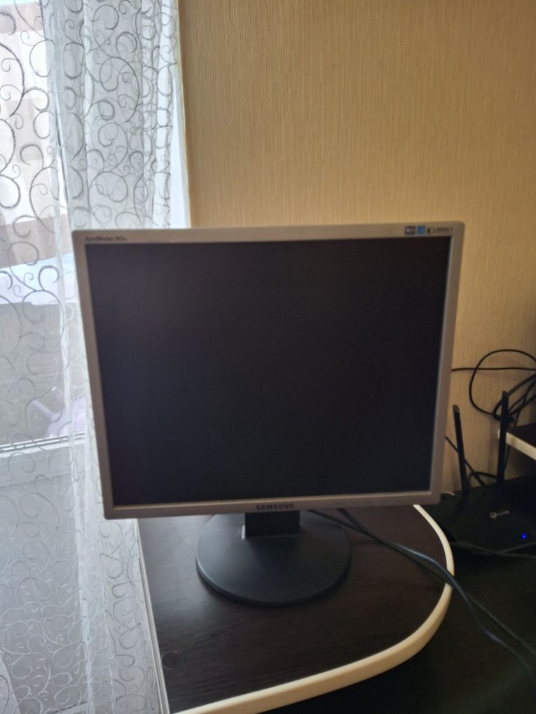 Монітор для ПК самсунг