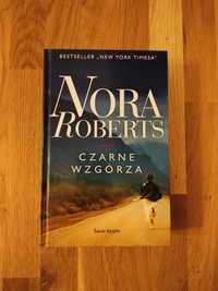 Nora Roberts "Czarne wzgórza"