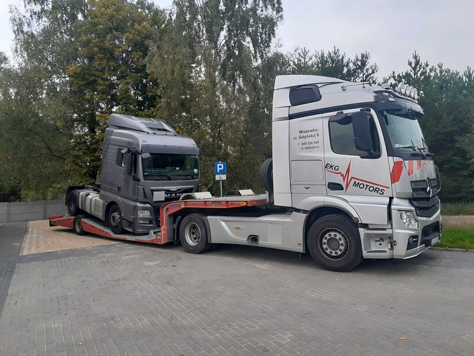 Holowanie ciągników siodłowych, podstawiamy zastępczy ciągnik