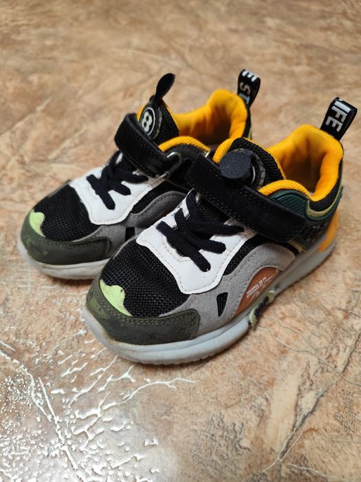 Кросівки на хлопчика, р. 29