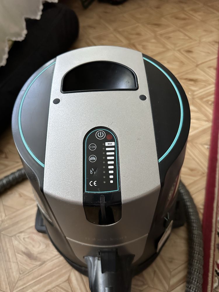 Odkurzacz wodny Roboclean aura Splus