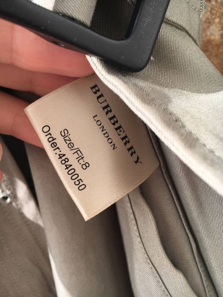 Тренч Burberry, оригінал