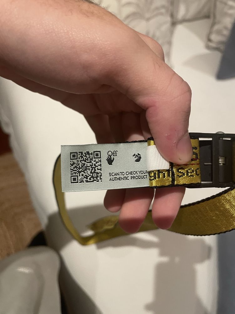 Cinto Off-White (Autentico)